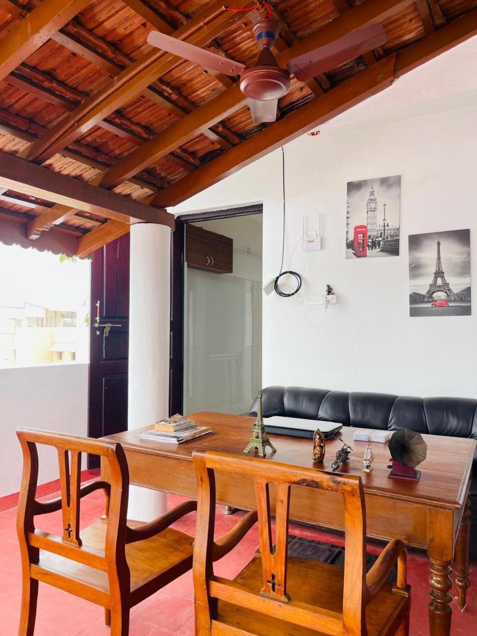 La Villa Marseille بونديتْشيري المظهر الخارجي الصورة