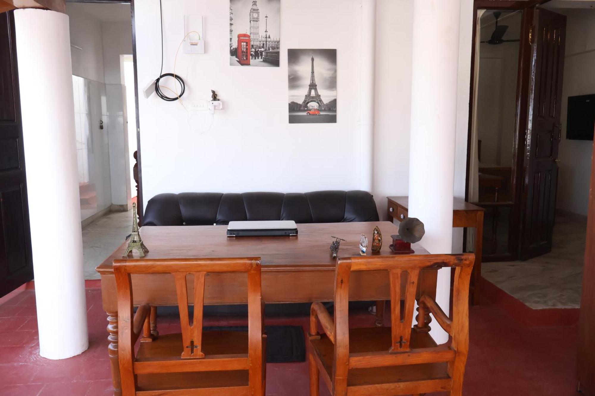 La Villa Marseille بونديتْشيري المظهر الخارجي الصورة